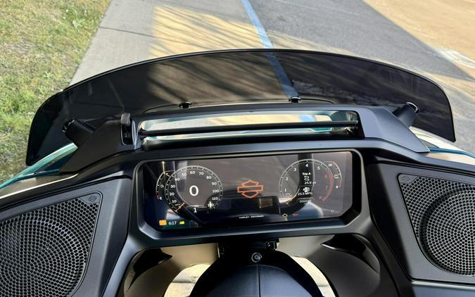 2026 FLTRX Road Glide