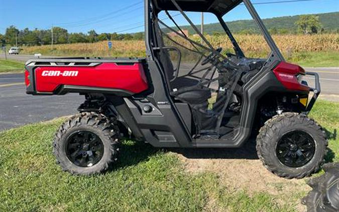 2024 Can-Am Defender XT HD10