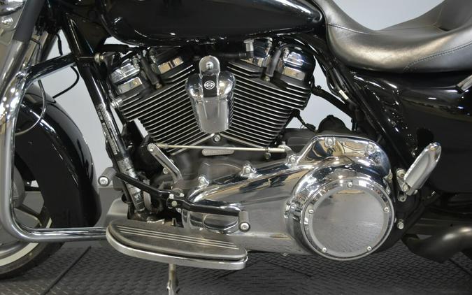 2022 Harley-Davidson Street Glide