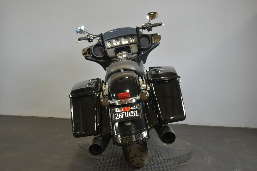 2022 Harley-Davidson Street Glide