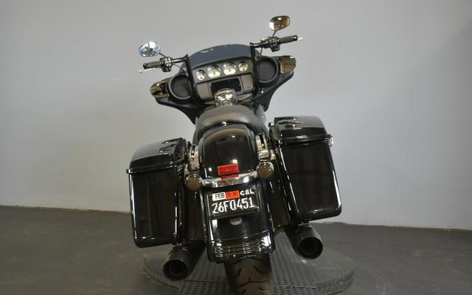 2022 Harley-Davidson Street Glide