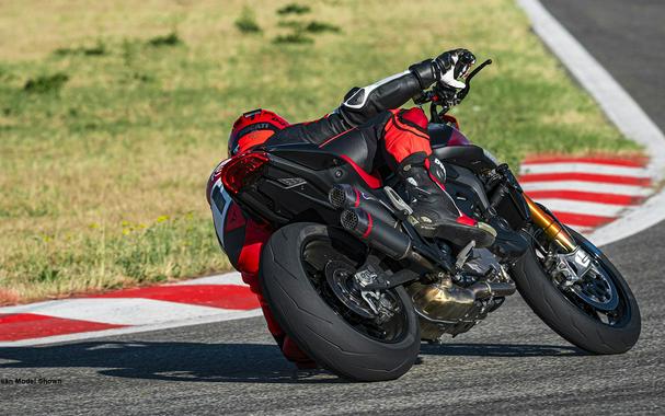 2023 Ducati Monster SP