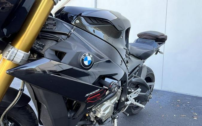 2016 BMW S 1000 R Premium Black Storm Metallic