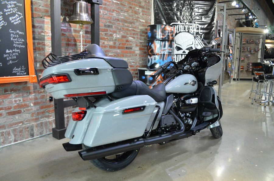 2024 Harley-Davidson Road Glide Limited Billiard Gray