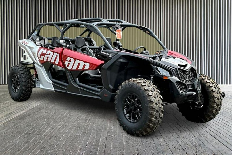 2025 Can-Am® Maverick X3 MAX DS Turbo Fiery Red & Hyper Silver