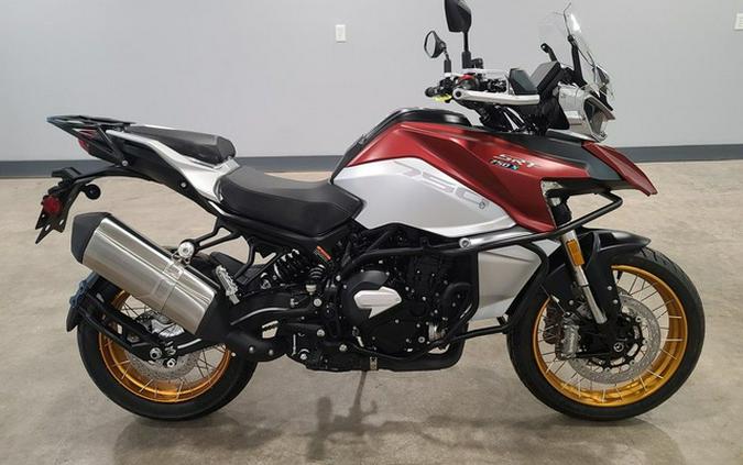 2023 QJMOTOR SRT750X