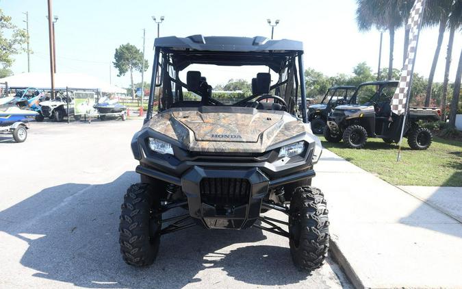 2023 Honda Pioneer 1000-6 Crew Deluxe