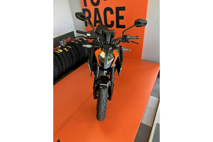 2026 250 DUKE - KTM