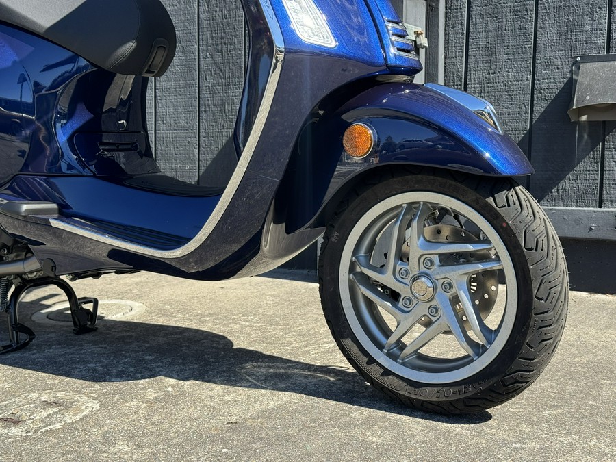 2027 Vespa Primavera 150