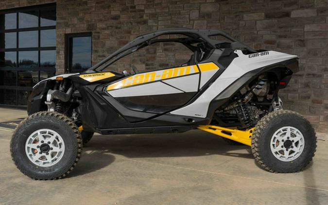 2024 Can-Am Maverick R 999T DCT