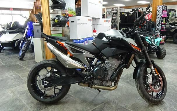 2019 KTM 790 Duke