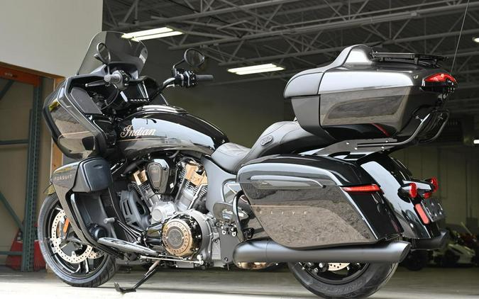 2023 Indian Motorcycle® Pursuit Elite Super Graphite M / Black M w/ SB Accents