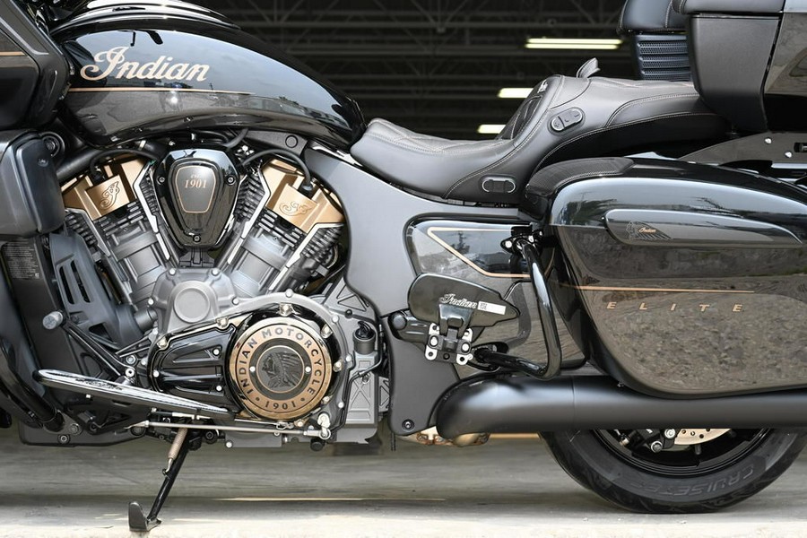 2023 Indian Motorcycle® Pursuit Elite Super Graphite M / Black M w/ SB Accents