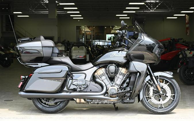 2023 Indian Motorcycle® Pursuit Elite Super Graphite M / Black M w/ SB Accents