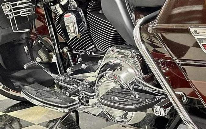 2011 Harley-Davidson® ELECTRA GLIDE U