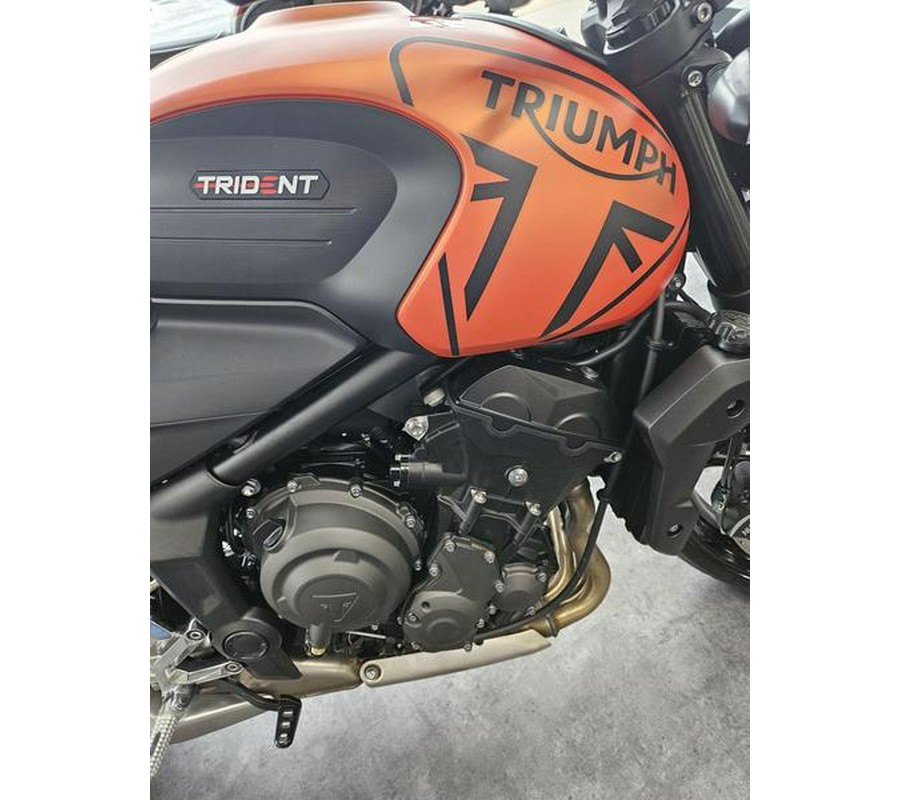 2023 Triumph TRIDENT 660.