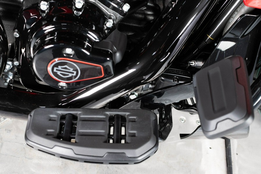 2025 Harley-Davidson CVO Road Glide ST