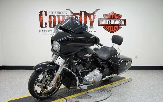 2024 Harley-Davidson FLHX - Street Glide