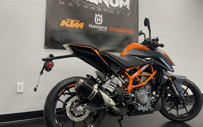 2023 KTM 390 Duke