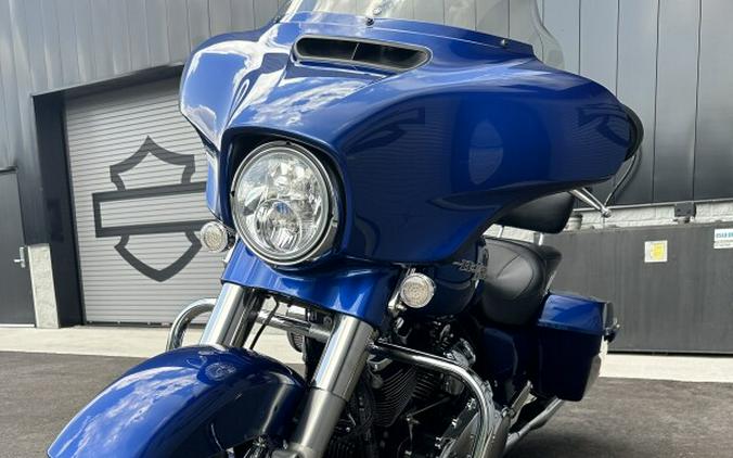 2017 Harley-Davidson Street Glide Special