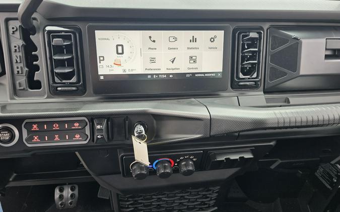 2026 Can-Am Defender MAX Limited HD11