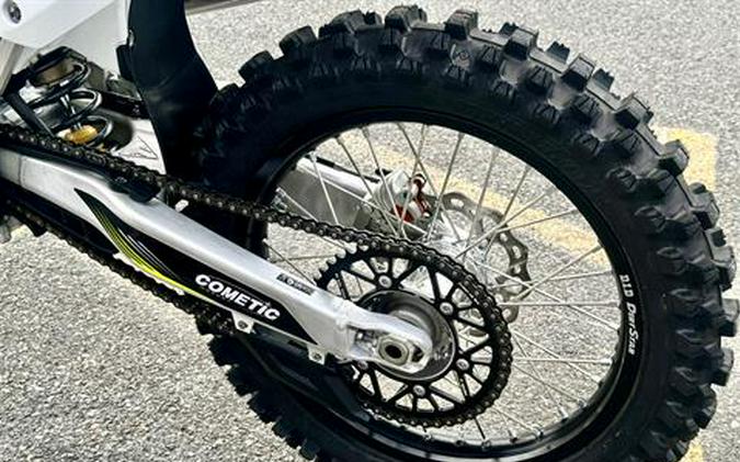 2025 Triumph TF 450-RC Edition