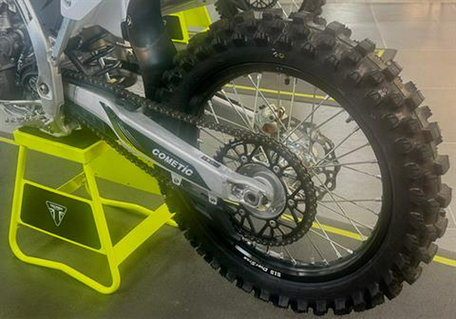 2025 Triumph TF 450-RC Edition