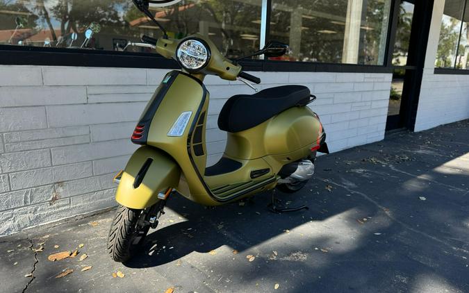 2024 Vespa GTS Super 300 Sport