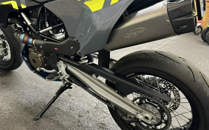 2023 Husqvarna® 701 Supermoto