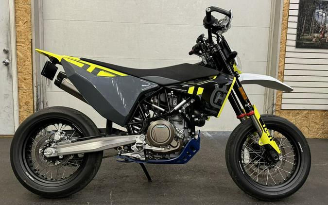 2023 Husqvarna® 701 Supermoto