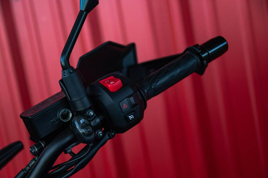 2024 Suzuki V-Storm 1050DE Adventure