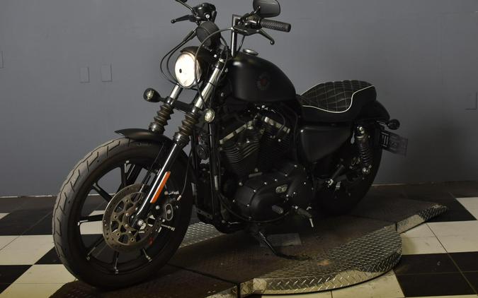 2020 Harley-Davidson Iron 883 Black Denim XL883N