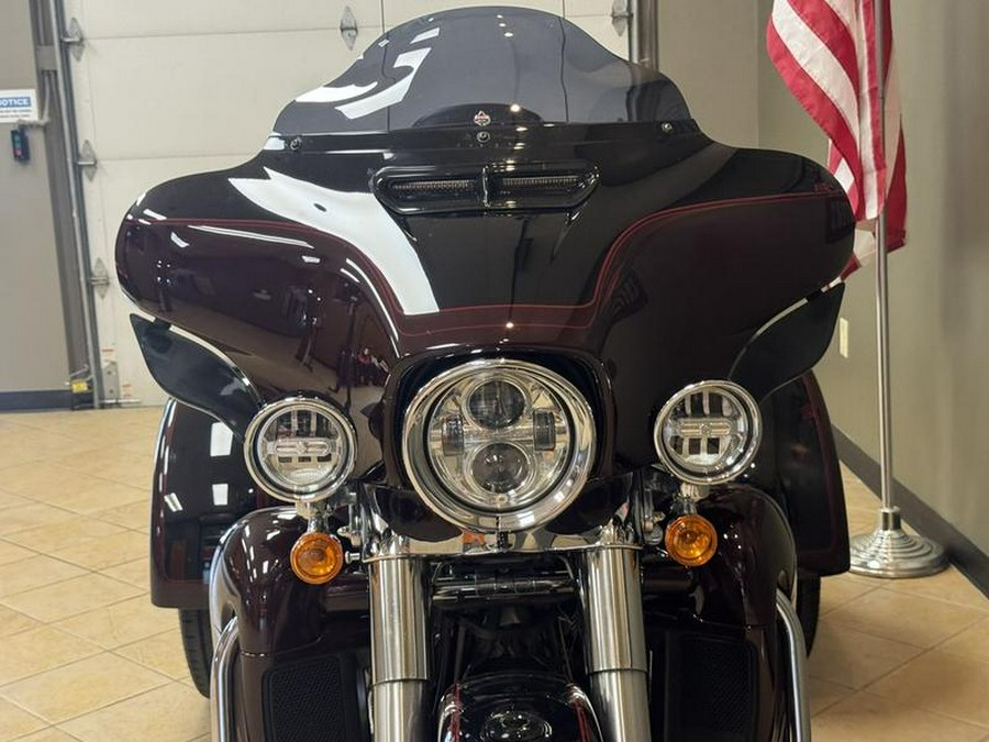 2022 Harley-Davidson® FLHTCUTG - Tri Glide® Ultra