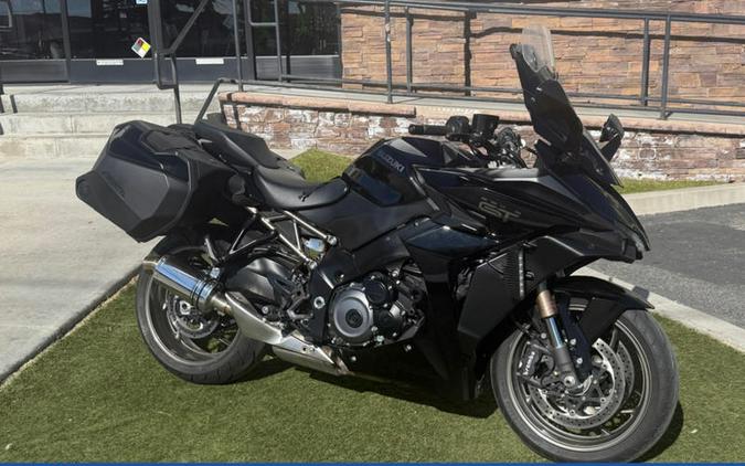 2024 Suzuki GSX-S1000GT Plus