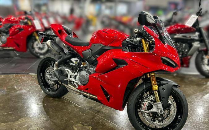 2026 Ducati PANIGALE V2 S