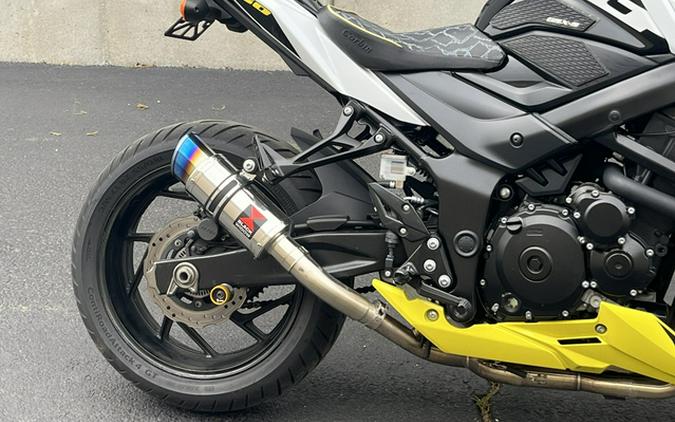 2021 Suzuki GSX-S750ZAM1
