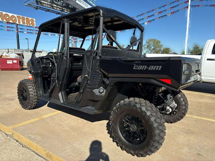 2026 Can-Am DEFENDER MAX LONE STAR HD11