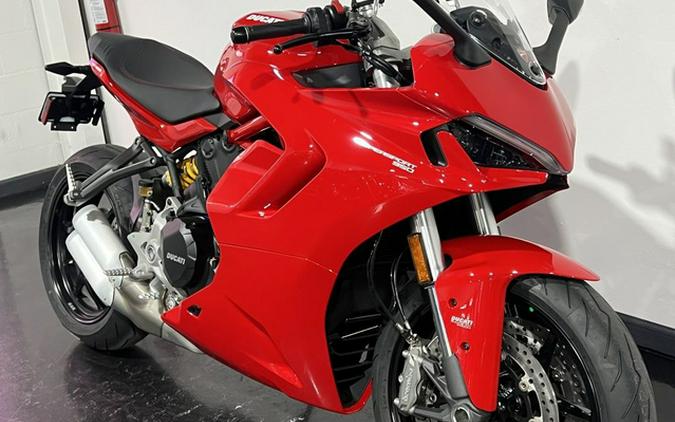 2024 Ducati Supersport 950 Red