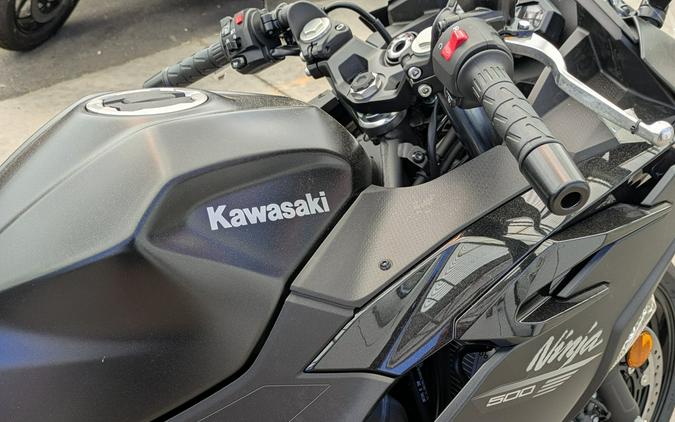 2026 Kawasaki Ninja® 500 ABS
