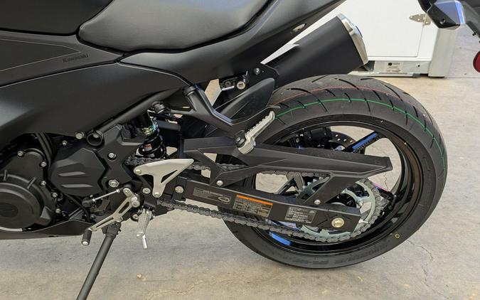2026 Kawasaki Ninja® 500 ABS