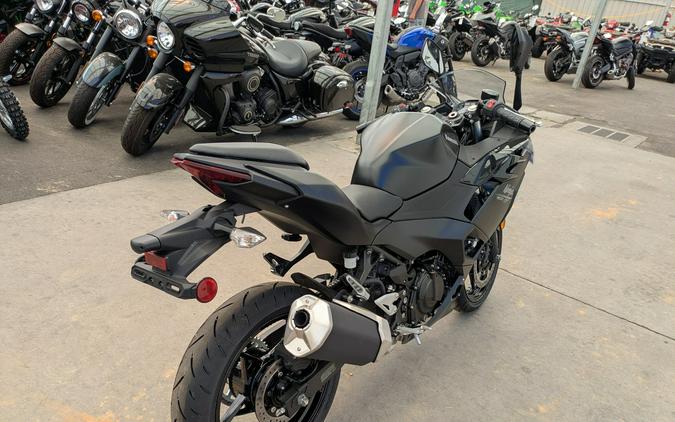 2026 Kawasaki Ninja® 500 ABS