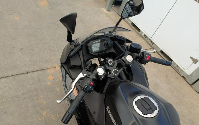 2026 Kawasaki Ninja® 500 ABS