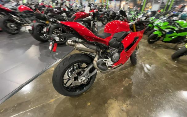 2026 Ducati PANIGALE V2 S