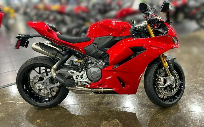 2026 Ducati PANIGALE V2 S
