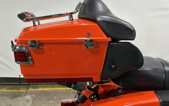 2012 Harley-Davidson® CVO™ Ultra Classic® Electra Glide® Electric Orange & Black Diamond with Big Ci