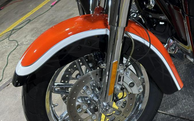 2012 Harley-Davidson® CVO™ Ultra Classic® Electra Glide® Electric Orange & Black Diamond with Big Ci