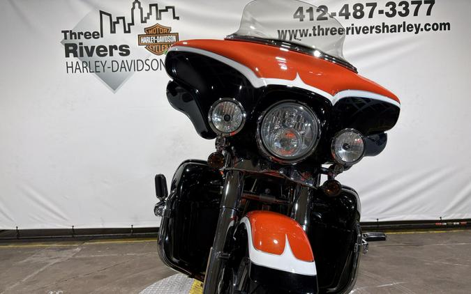 2012 Harley-Davidson® CVO™ Ultra Classic® Electra Glide® Electric Orange & Black Diamond with Big Ci