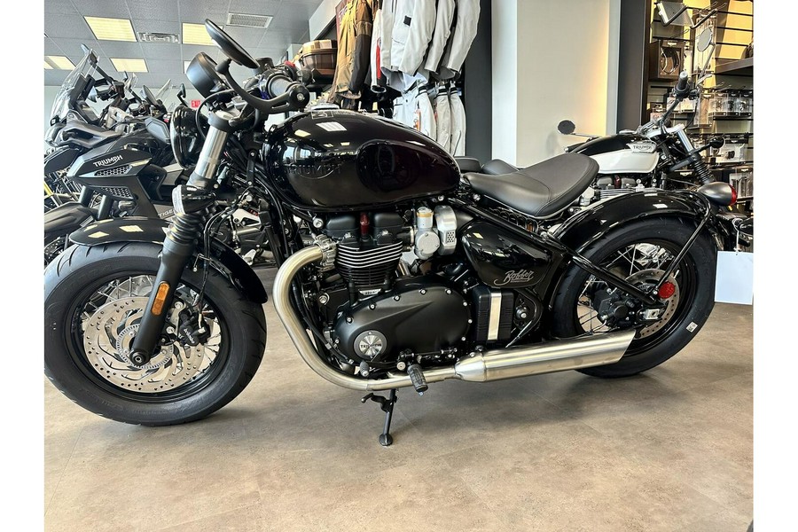 2024 Triumph BONNEVILLE BOBBER