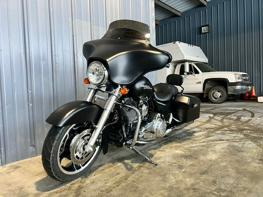 2013 Harley-Davidson® Street Glide®