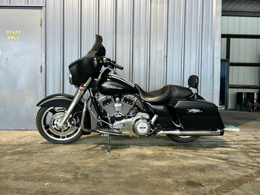 2013 Harley-Davidson® Street Glide®